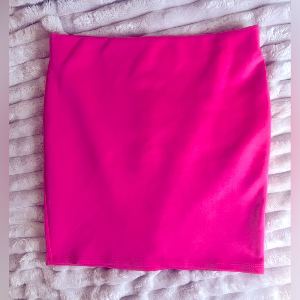 💖 Charlotte Russe Hot Pink Tube Skirt | Y2K Barbiecore | Medium